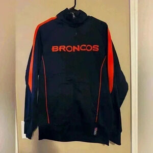 Broncos zip  up